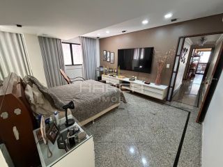 Edifício Papini - 3 suítes - 191m² -  segunda quadra da praia de Ponta Verde.