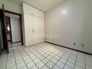 Edifício Maison du Triomphe com 3/4 próximo a praia!