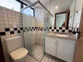 Edifício Maison du Triomphe com 3/4 próximo a praia!