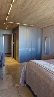 STUDIO ALTO PADRÃO NO EDF. NEW TIME- PORTEIRA FECHADA