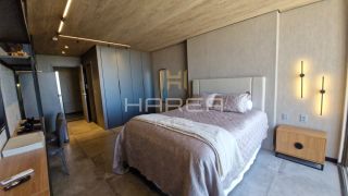 STUDIO ALTO PADRÃO NO EDF. NEW TIME- PORTEIRA FECHADA