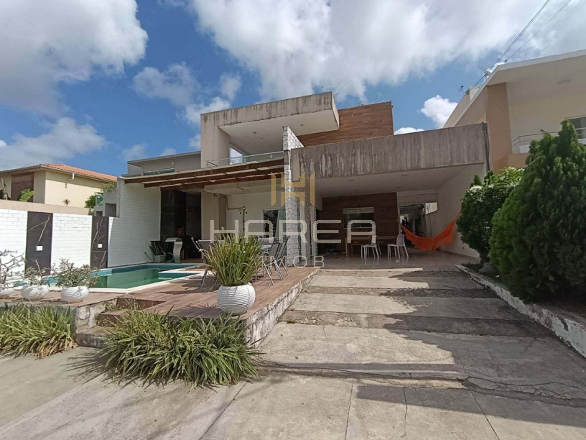 Casa no Jardim Europa - 3 quartos  - condomínio fechado -Antares