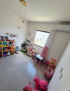 Casa em condomínio fechado - Marechal - porteira fechada