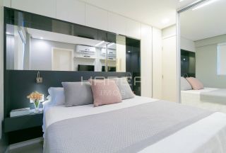 Apartamento beira mar - Impecável - Porteira Fechada -2 quartos