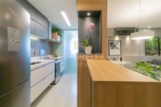 Apartamento beira mar - Impecável - Porteira Fechada -2 quartos