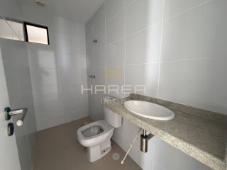 Apartamento 3/4, 1 suíte no Farol com 72m2, andar alto e 02 vagas de garagem