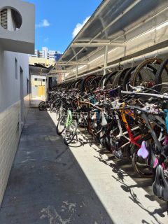 03 quartos 01 suíte  - GRUTA DE LOURDES