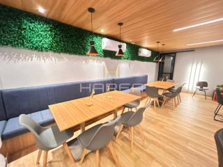 Quarto e Sala (luxo) - P. Verde -  Porteira Fechada -  50m da praia ponta verde