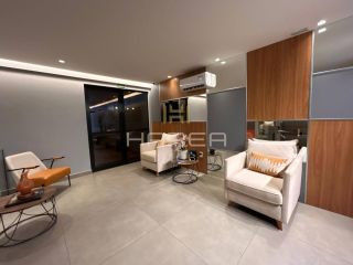 Quarto e Sala (luxo) - P. Verde -  Porteira Fechada -  50m da praia ponta verde