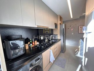 Quarto e Sala (luxo) - P. Verde -  Porteira Fechada -  50m da praia ponta verde