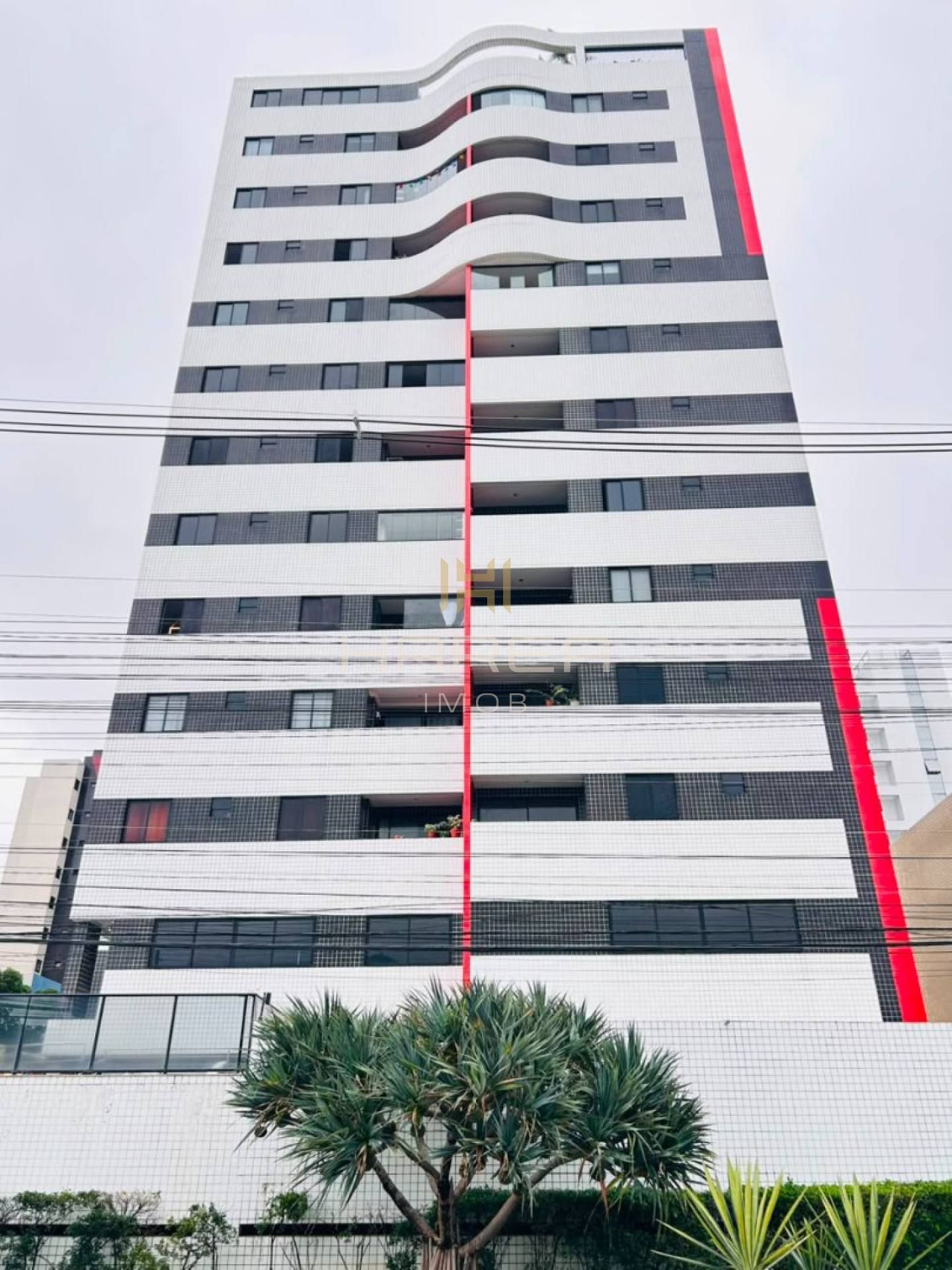 Edf. Vandelli  -  3 quartos 3 banheiros - 100% nascente - Jatiúca -  vista mar