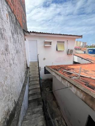 Casa com potencial Comercial em localização estratégica - Jatiuca