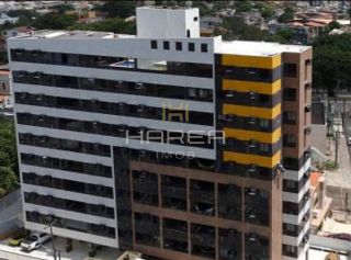 Cobertura Edf. Phoenix / 3 quartos / farol