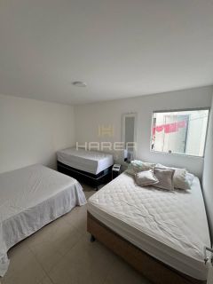 Casa com piscina no Antares