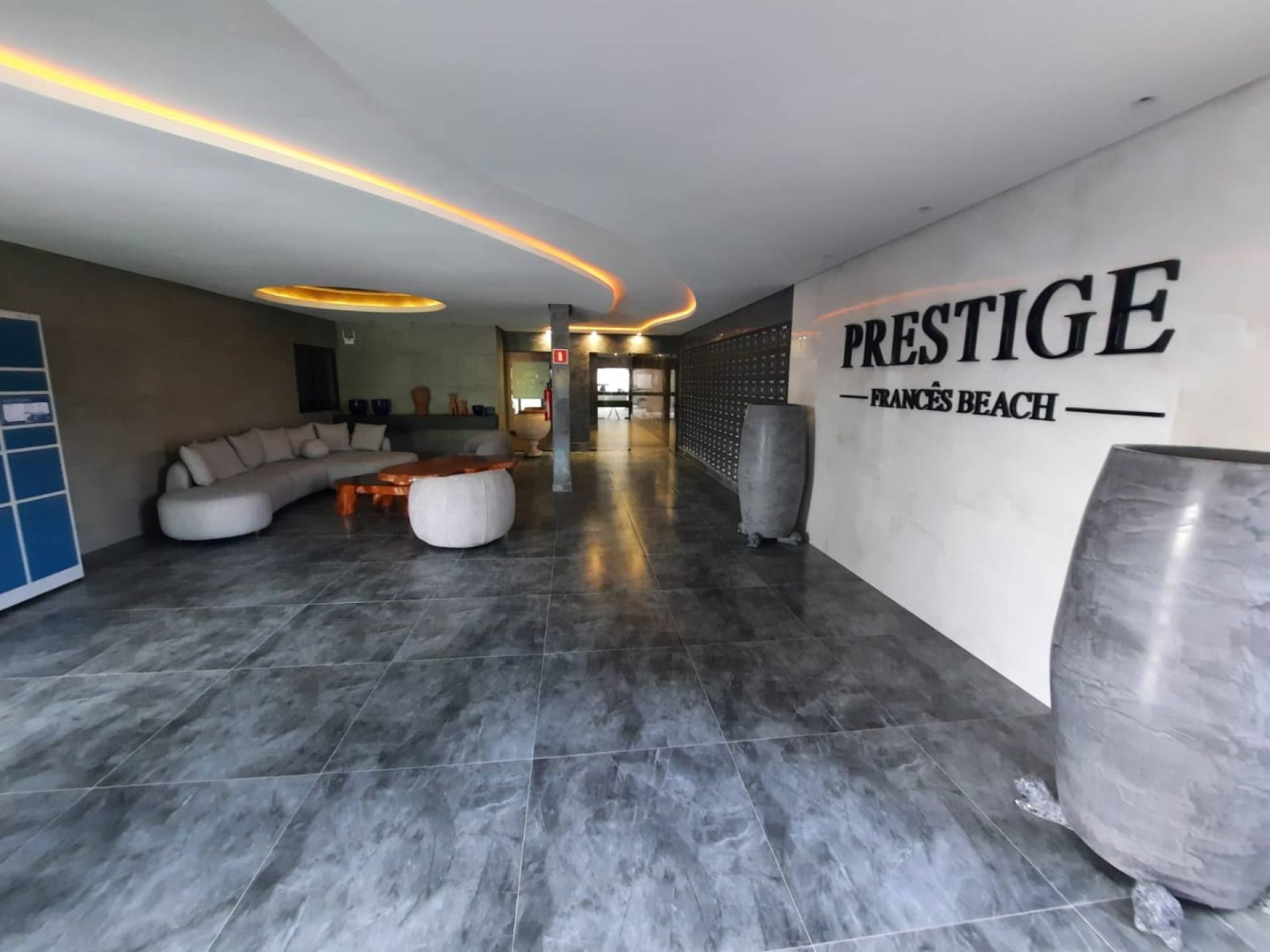 Apartamento novo na praia do francês