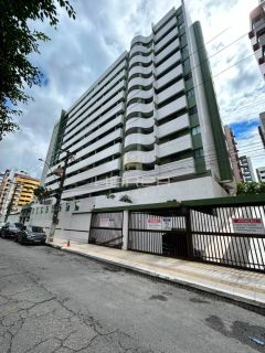 Apt 2 quartos 1 suíte -  varanda - Porteira Fechada - Edf. Monte Berrine Ponta Verde