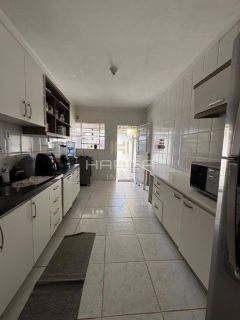 Casa no Tabuleiro dos Martins/ 4 quartos