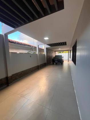 ? Casa Alto Padrão no Farol | Piscina, Área Gourmet, 4 Quarto