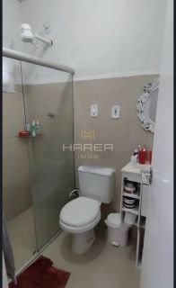 Casa no condomínio Bosque das Bromélias / Serraria