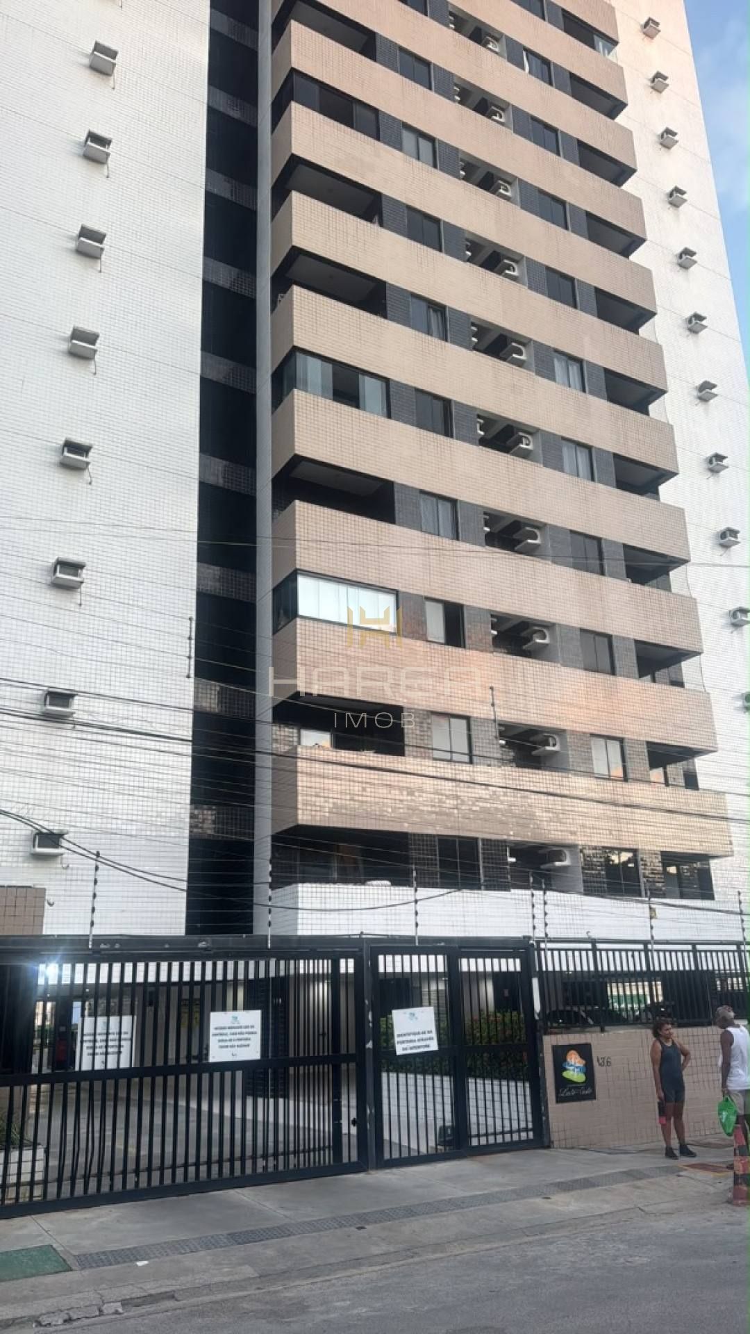Edf. Leste Oeste / 3 quartos / Mangabeiras