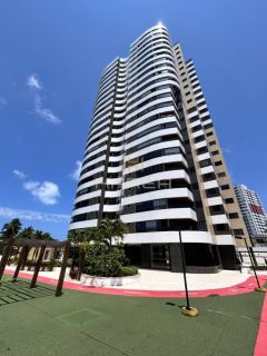Apt 3 suítes  -  140m² - 02 vagas - Farol - Edf. Fiori