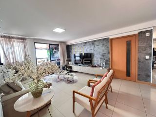 Apt 3 suítes  -  140m² - 02 vagas - Farol - Edf. Fiori