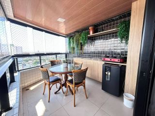 Apt 3 suítes  -  140m² - 02 vagas - Farol - Edf. Fiori