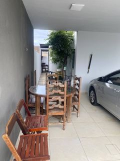 Casa primeiro andar, 5 suítes, Cond. Vert Paradiso