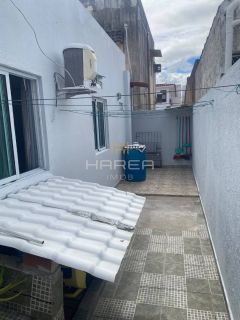Casa primeiro andar, 5 suítes, Cond. Vert Paradiso