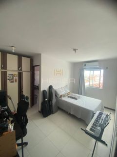 Casa primeiro andar, 5 suítes, Cond. Vert Paradiso