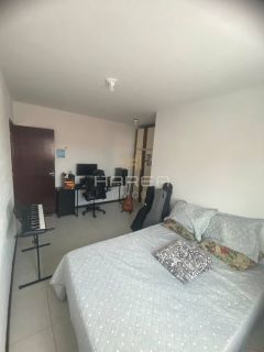 Casa primeiro andar, 5 suítes, Cond. Vert Paradiso