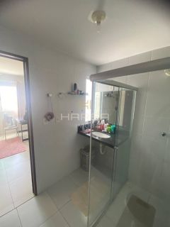 Casa primeiro andar, 5 suítes, Cond. Vert Paradiso