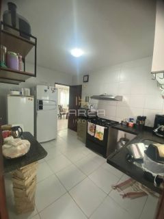 Casa primeiro andar, 5 suítes, Cond. Vert Paradiso