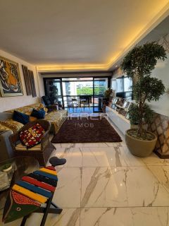 Apartamento com 4 quartos 02 suítes, com vista mar - Porteira Fechada -Ponta Verde