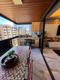 Apartamento com 4 quartos 02 suítes, com vista mar - Porteira Fechada -Ponta Verde