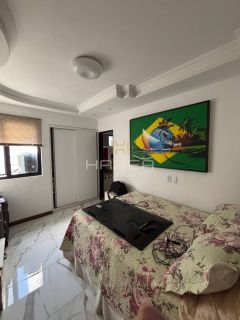 Apartamento com 4 quartos 02 suítes, com vista mar - Porteira Fechada -Ponta Verde