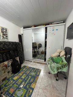 Casa a venda com 4 Quartos no Feitosa