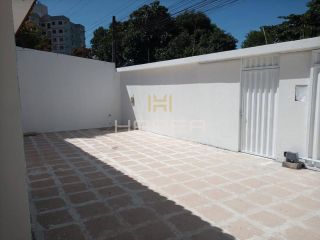 Casa espaçosa / 3 quartos / serraria