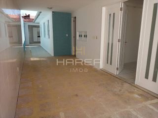 Casa espaçosa / 3 quartos / serraria