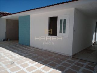 Casa espaçosa / 3 quartos / serraria
