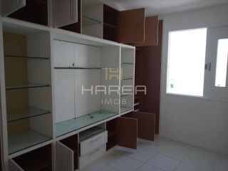 Casa espaçosa / 3 quartos / serraria
