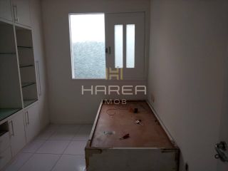 Casa espaçosa / 3 quartos / serraria