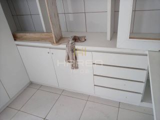 Casa espaçosa / 3 quartos / serraria
