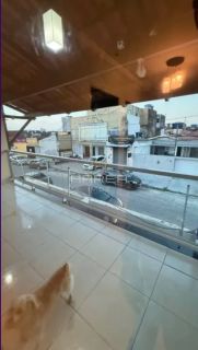 Casa com primeiro andar / 3 quartos / Serraria