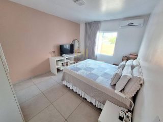 Casa de alto padrão / 4 quartos / serraria