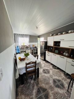 Casa 3 quartos sendo 1 suíte | Perto de Tudo | S. Lyra