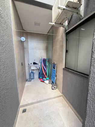 Casa triplex em Tamandaré 4 quartos