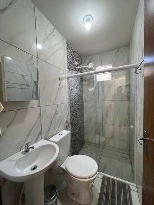 Casa Nova com Piscina | Em frente às Marinas Carneiros
