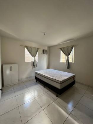 Casa Nova com Piscina | Em frente às Marinas Carneiros