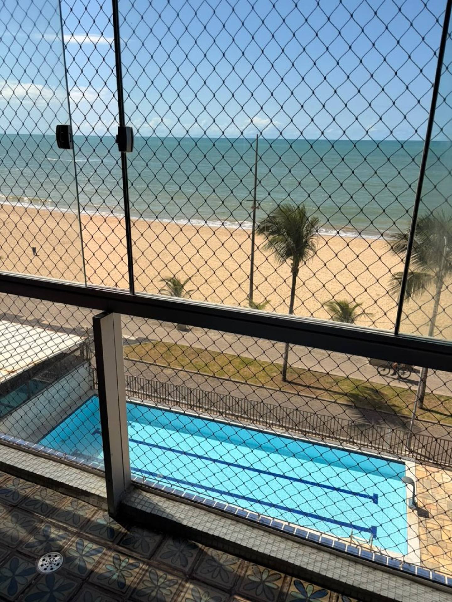 Apartamento Beira-Mar com 200 m² em Piedade | Vista Panorâmica Definitiva para o Mar